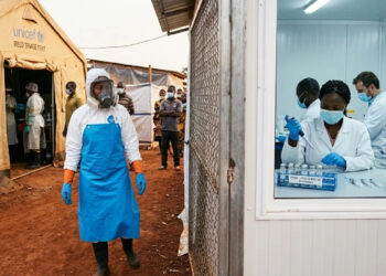 Ebola Bundibugyo : Moderna lance les premiers essais humains d’un vaccin alors que l’épidémie continue de progresser en RDC